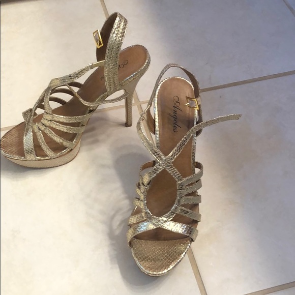 Gold platform heels - Picture 2 of 5